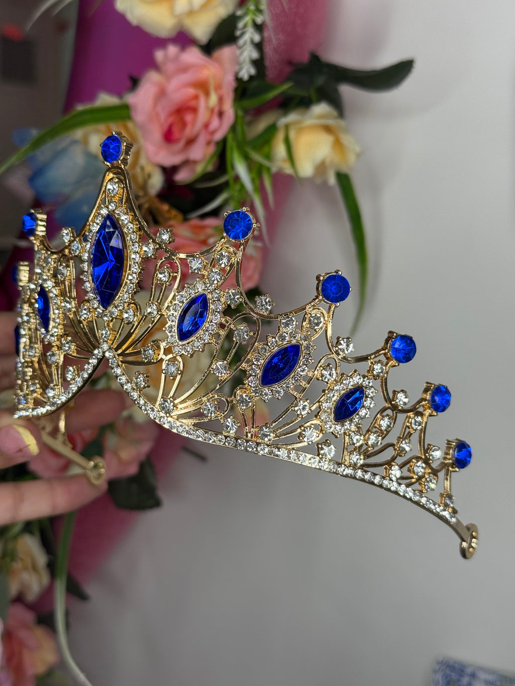 Corona azul dorado