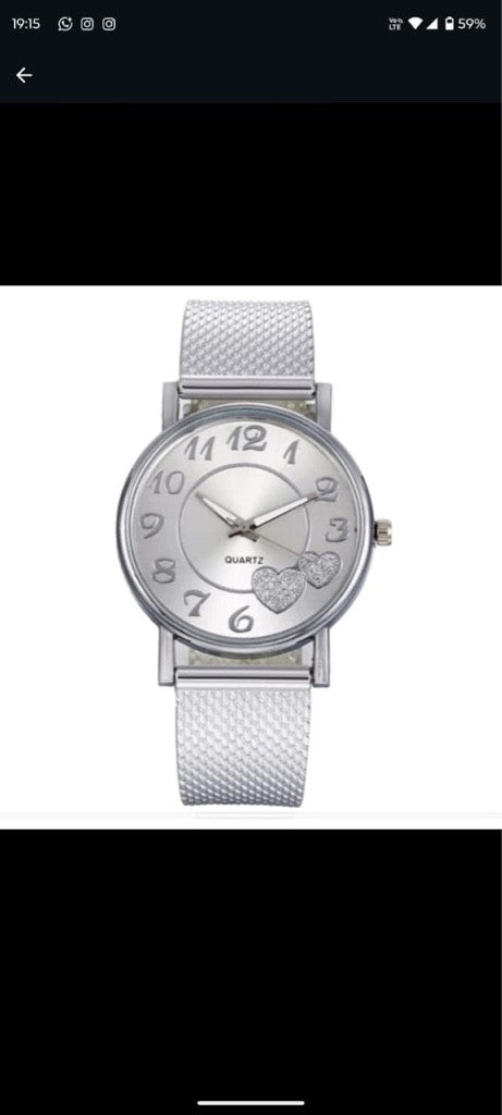 Reloj corazones 💕
