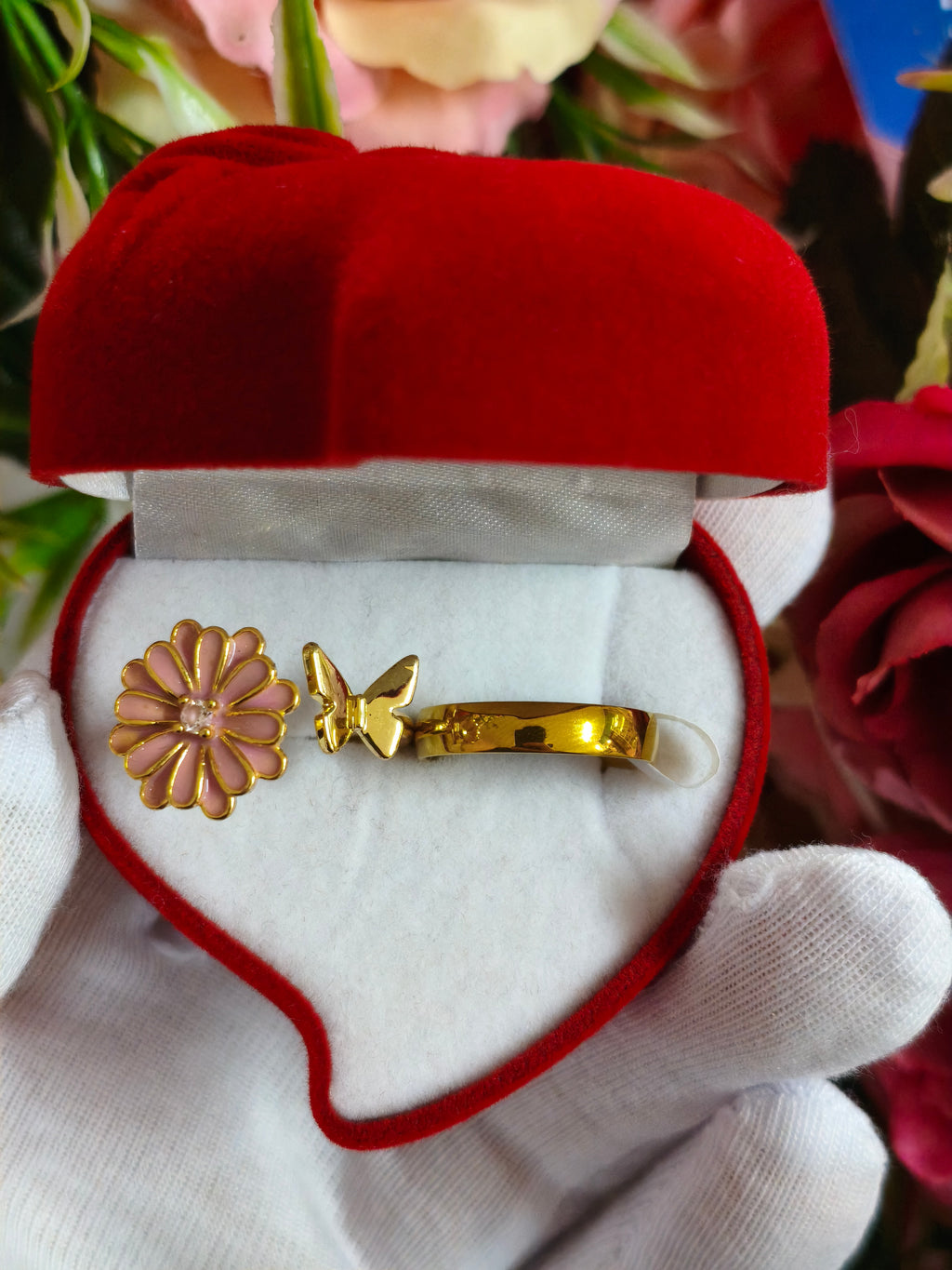 Anillo mariposa giratorio regulable talle 18 al 21